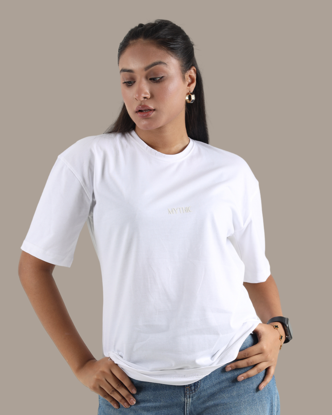 Classic White Oversized Drop Shoulder Tee | D003